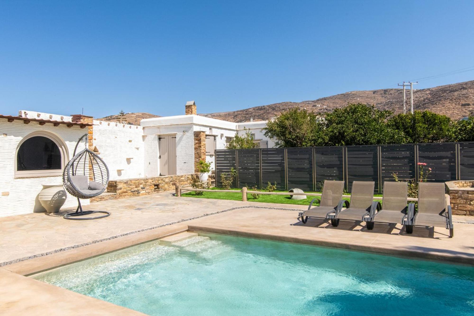 Villa Windmill In Tinos Agios Sostis (Tinos)